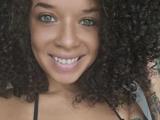 WebCAM of BrooklynSkyXO