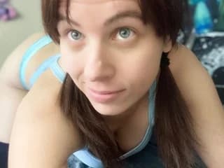 Charlotte_Lace WebCAM 