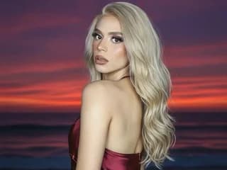 WebCAM of EmaMichaelss18