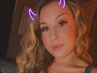 WebCAM of GeneralMamaXo