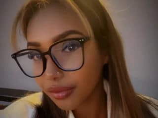 WebCAM of GoddessYas