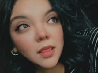 WebCAM of LilithCheeks