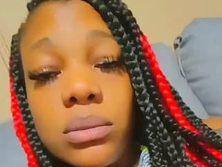 MzThickStallion88 WebCAM 