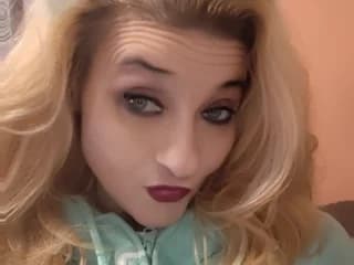 WebCAM of TattedHeaven