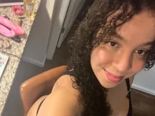 WebCAM of lotuzpetals